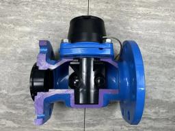 Differences Between Horizontal and Vertical Screw-Air Water Meters